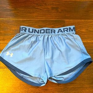 Girls Under Armour shorts - New without tag